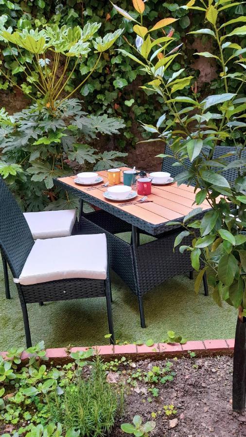 La Casa Di Christina Lägenhet Imperia Exteriör bild